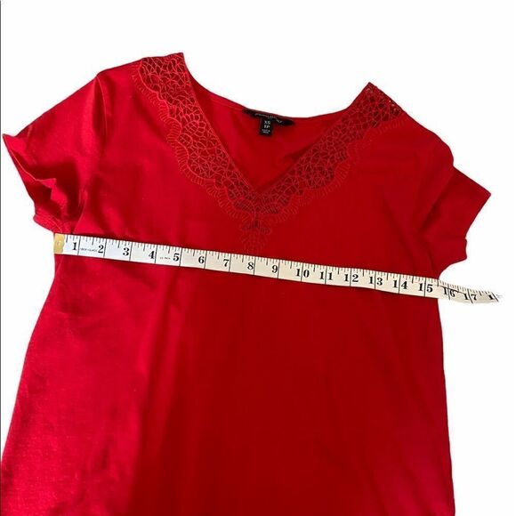 BANANA REPUBLIC Red Crochet VNeck Short Sleeve Top - Picture 8 of 8